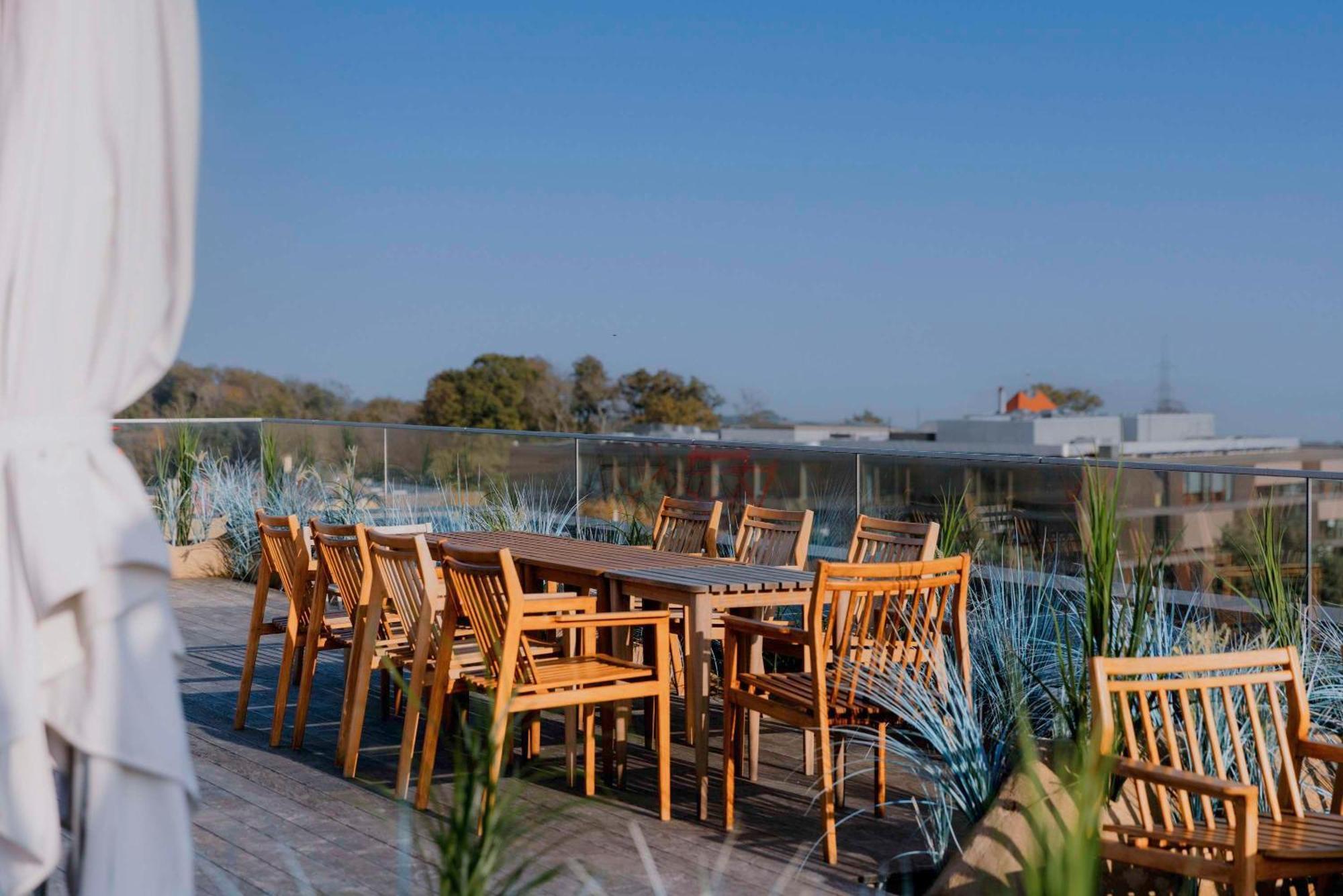 Yotel Geneva Lake Founex 外观 照片