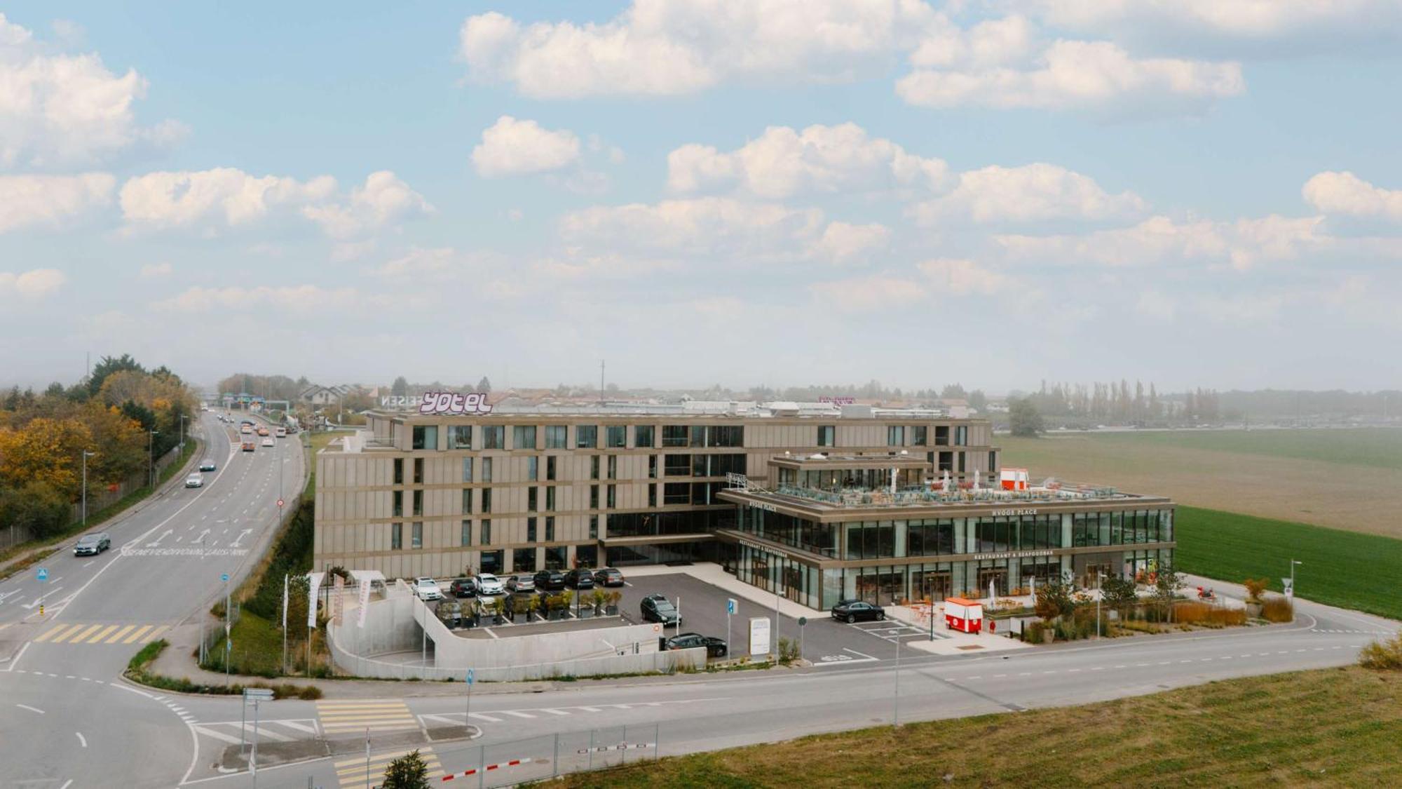 Yotel Geneva Lake Founex 外观 照片